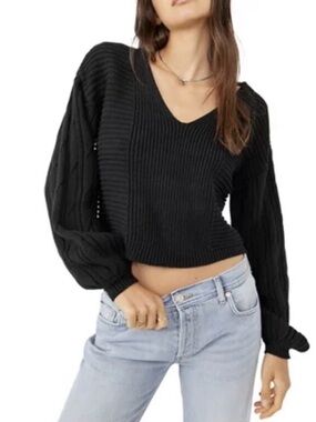 Free People When it rains Black Ribbed V-Neck Balloon Sleeve cropped Sweater LG